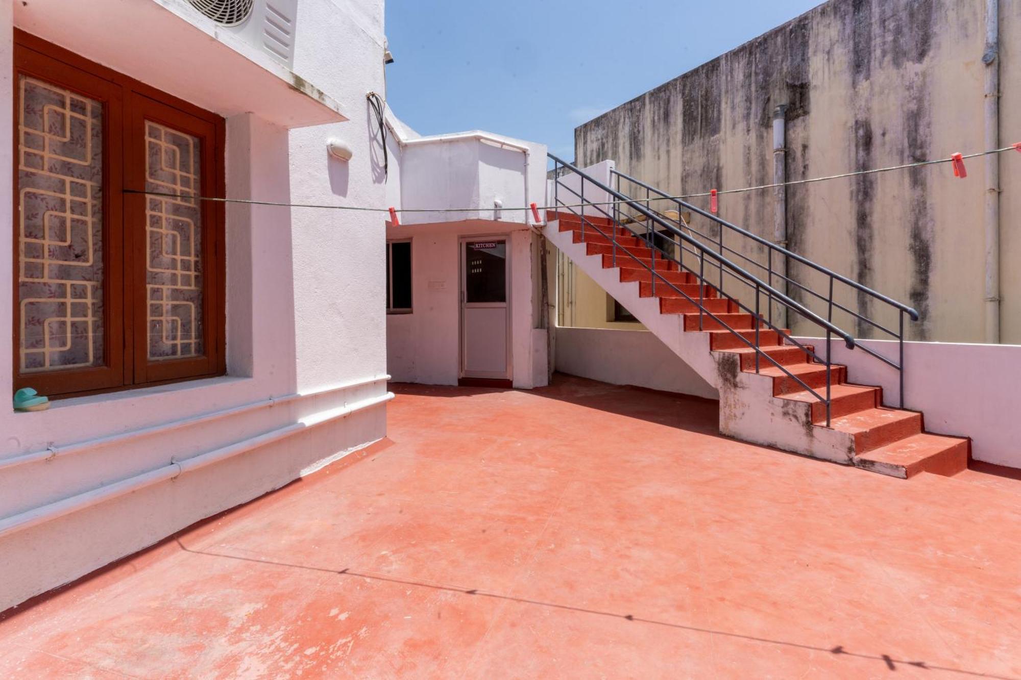 La Villa Pondi Cherie Centertownbeachauroville بونديتْشيري المظهر الخارجي الصورة